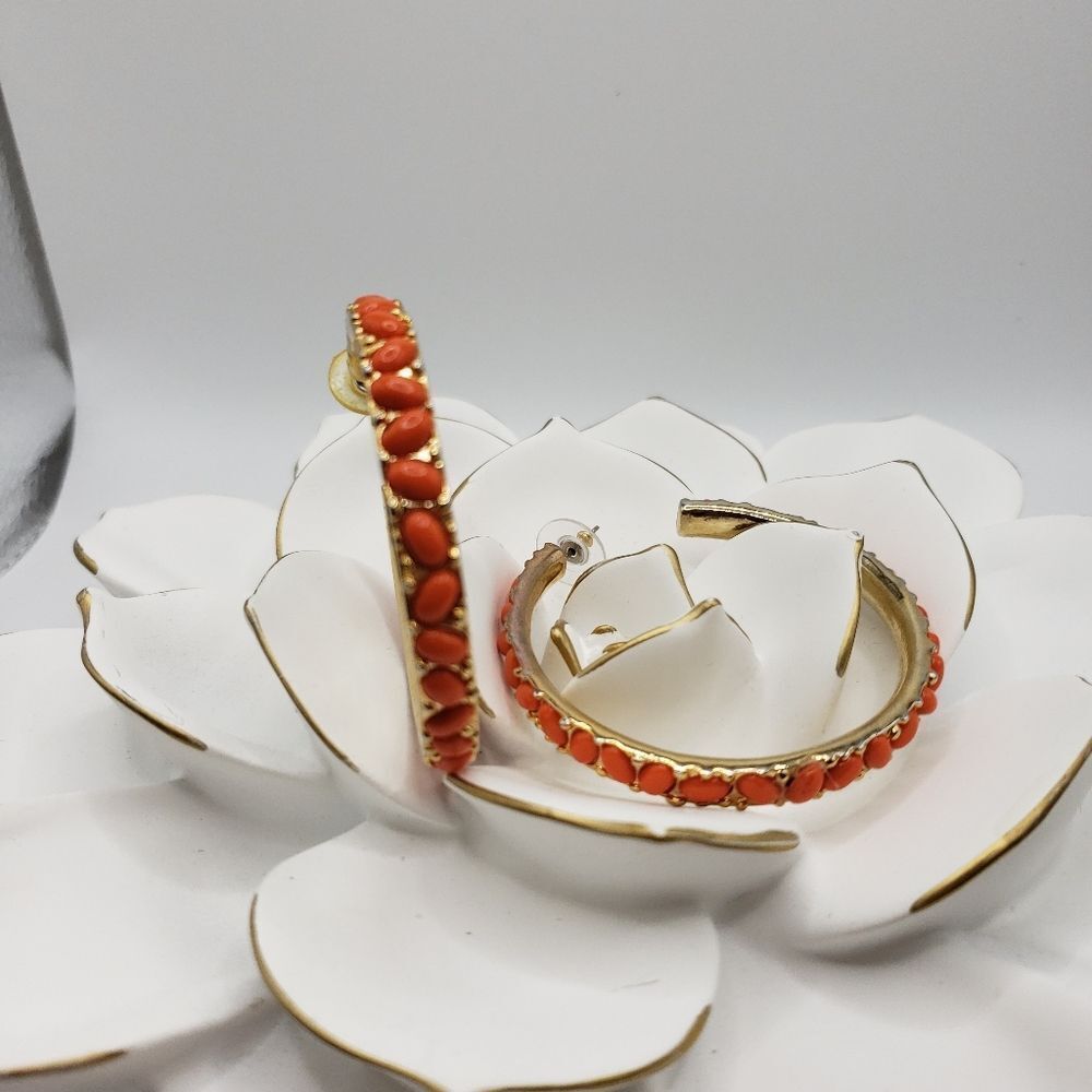 Large Golden Hoop - Picture 2 of 4